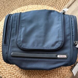 TUMI Navy Men's Toiletry Bag